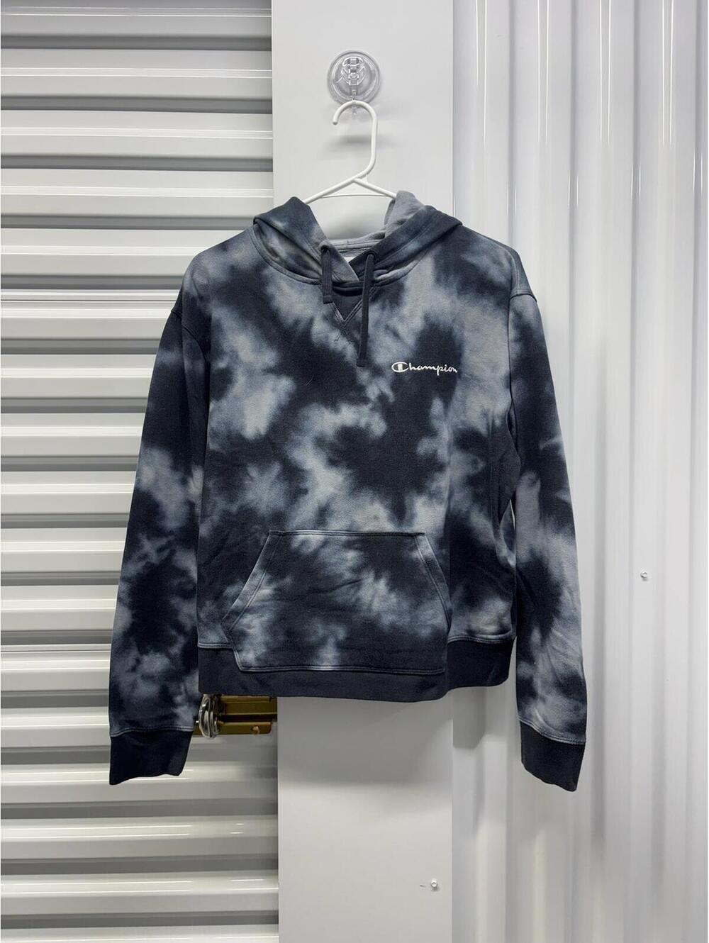 Champion Women’s Large Champion Tie Dye Hoodie Blue Hooded Sweatshirt